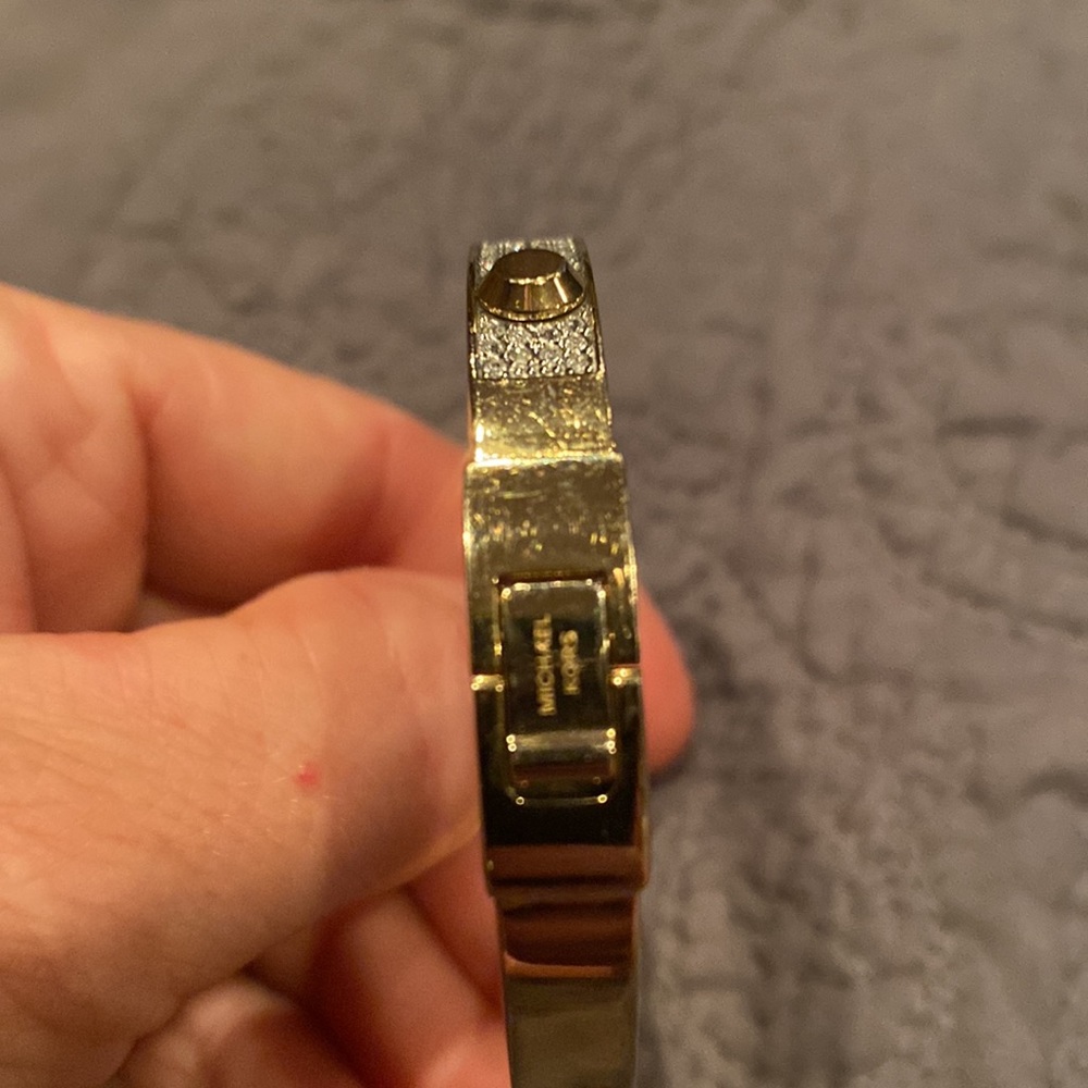 Gold tone Michael Kors crystal pane bangle bracelet. Great condition. - Picture 4 of 12